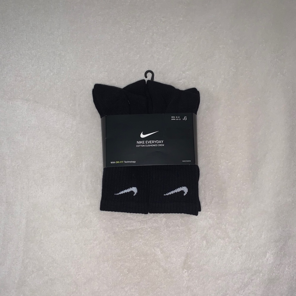 SOLD. Nike socks. L.